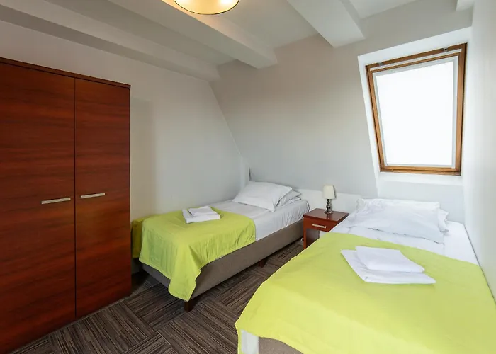 Artus - Old Town 3*