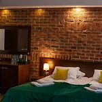 Artus - Old Town فندق 3*