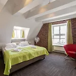 Artus - Old Town Otel