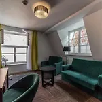 Otel Artus - Old Town 3*
