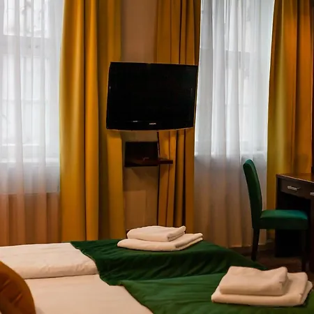 Hotel Artus - Old Town 3*