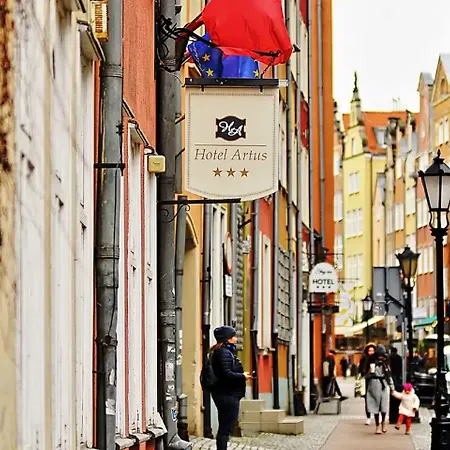 Hotel Artus - Old Town 3*