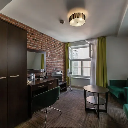Hotel Artus - Old Town 3*