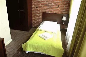 Artus - Old Town Hotell 3*
