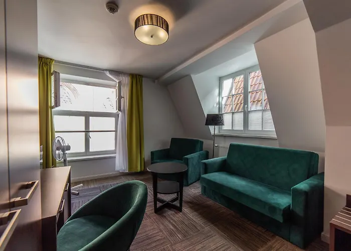 Hotel Artus - Old Town 3*